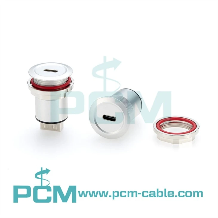 Presa USB montata da tipo C a presa A