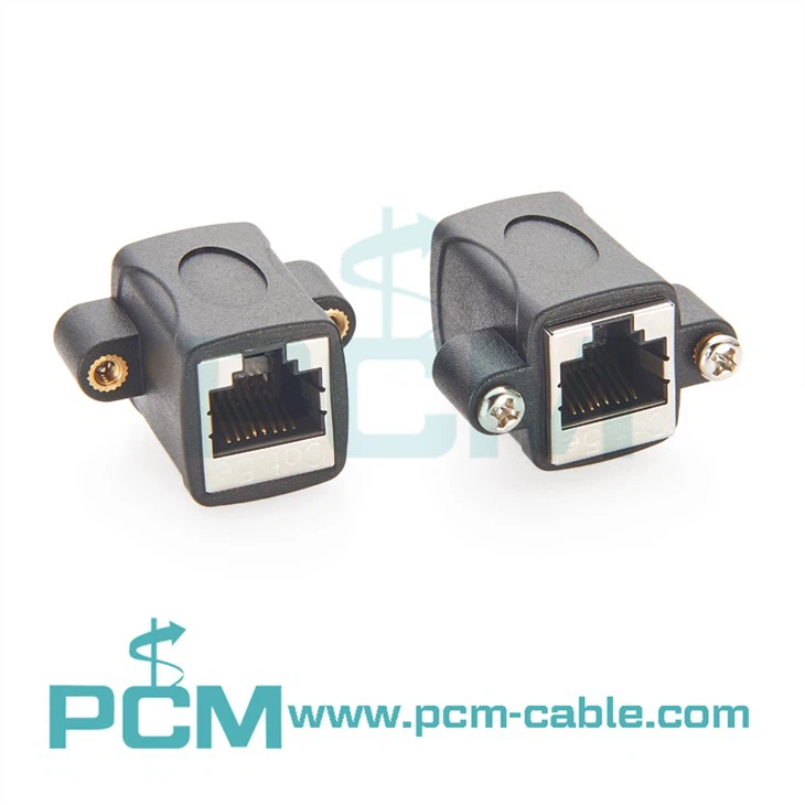 Accoppiatore per montaggio a pannello RJ45